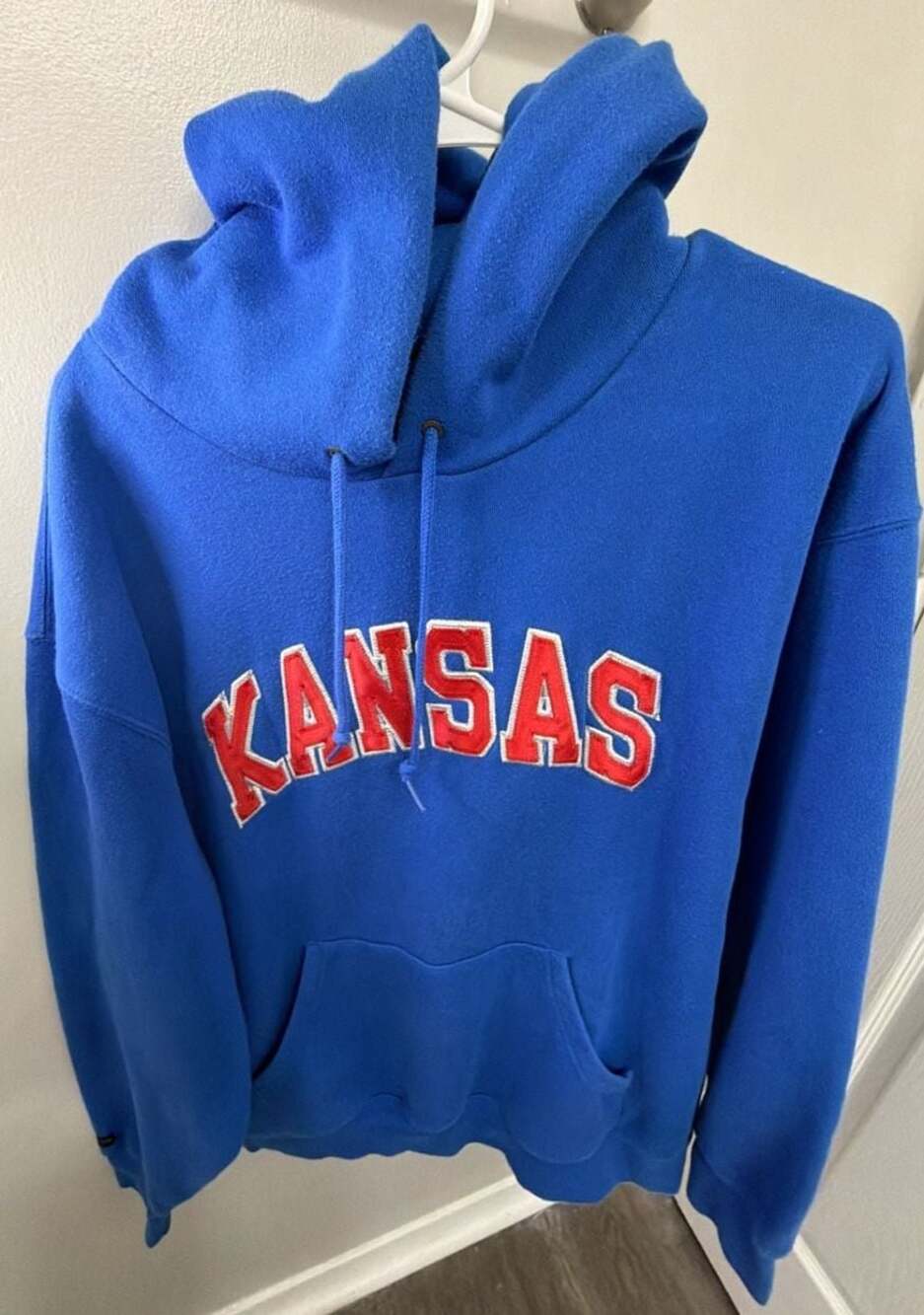 Jansport Kansas Jayhawks Hoodie Men’s Large Blue KU College Sweatshirt 2011